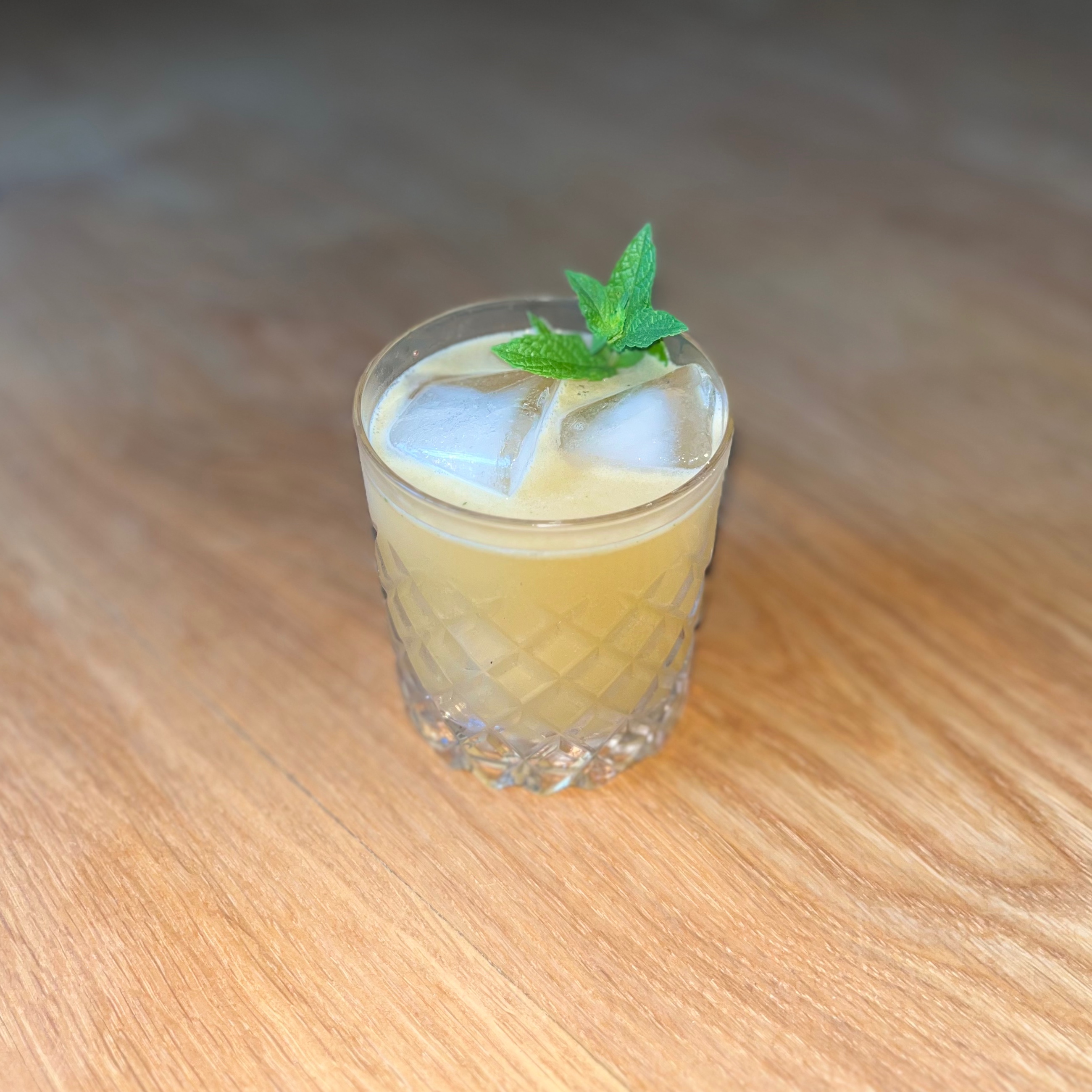 Apricot smash
