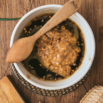 Salsa de maní y soja